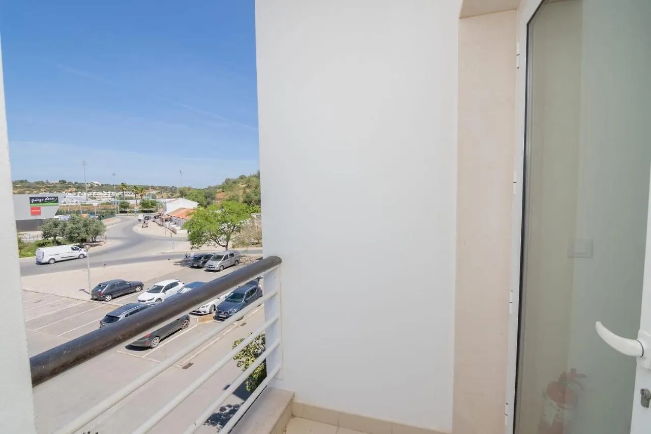 Marina Retreat - An Exquisite 2 Bedroom Apartment On The Lagos Marina